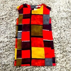 Loft NWT Sz: 4P.  Painterly block short sleeve woven shift dress with pockets